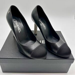 Chanel Collection Black Leather Satin Cap Toe Metal Ruler Heels Pumps EU37.5 US7